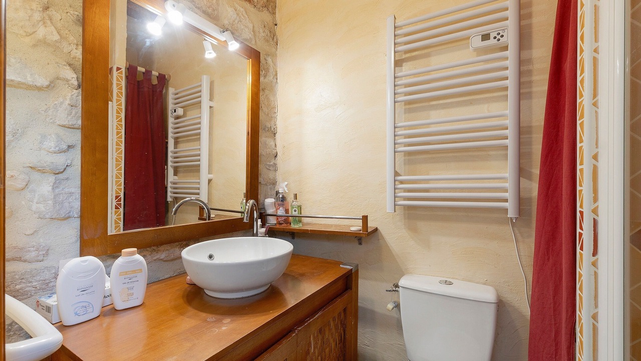 Photo of Bathroom in Lagorce