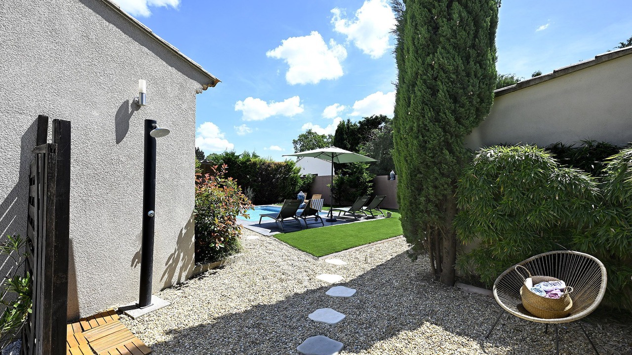 Photo of Patio Balcony in Sorgues