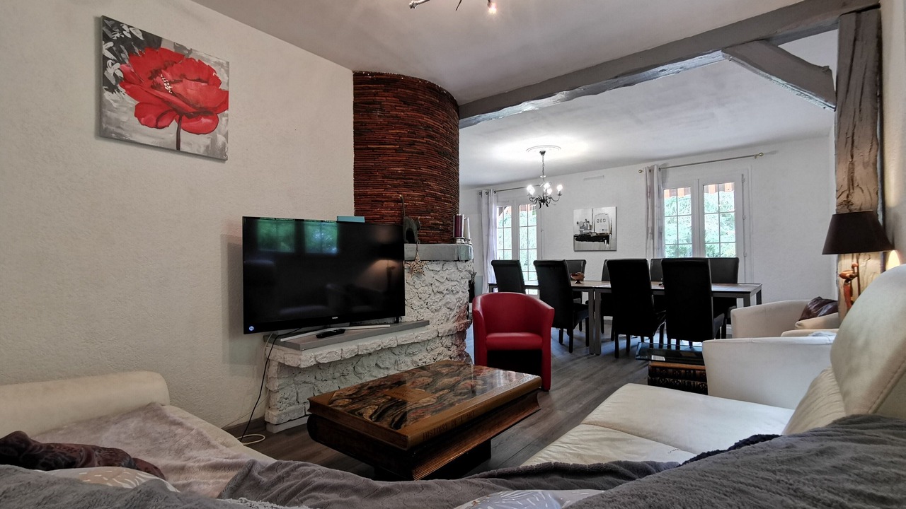 Photo of Livingroom in Chitenay