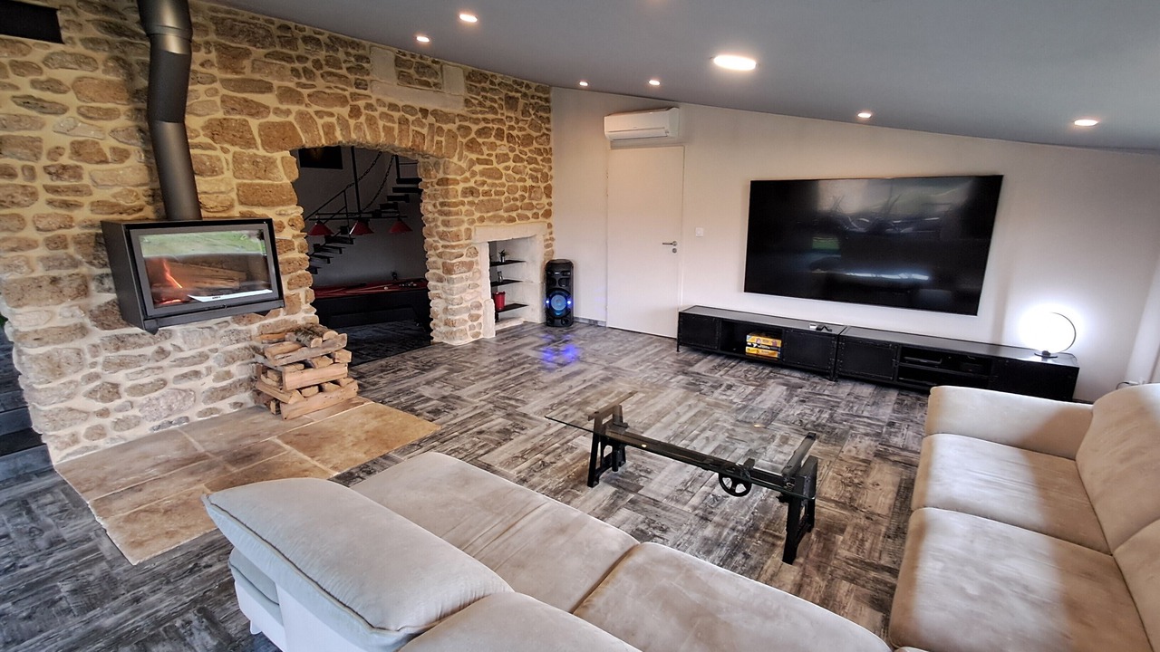 Photo of Livingroom in Suze-la-Rousse