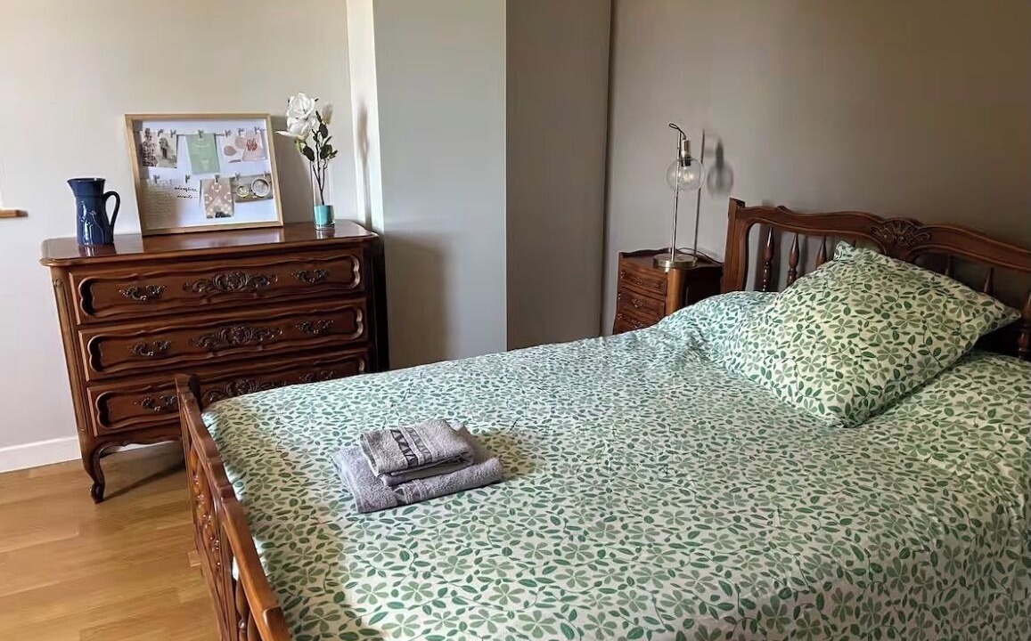 Photo of Bedroom in Lanobre