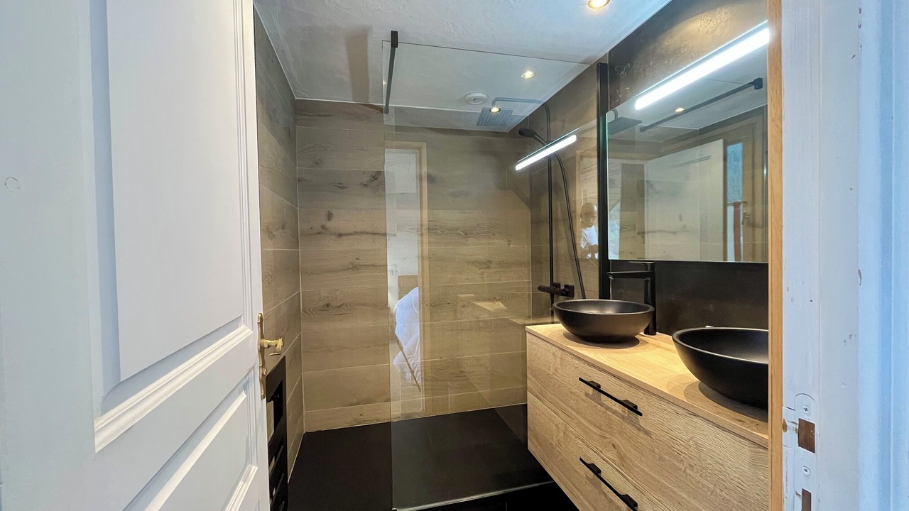 Photo of Bathroom in Meribel Centre