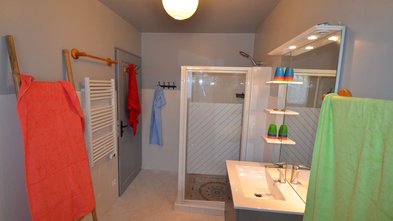 Photo of Bathroom in Mazan