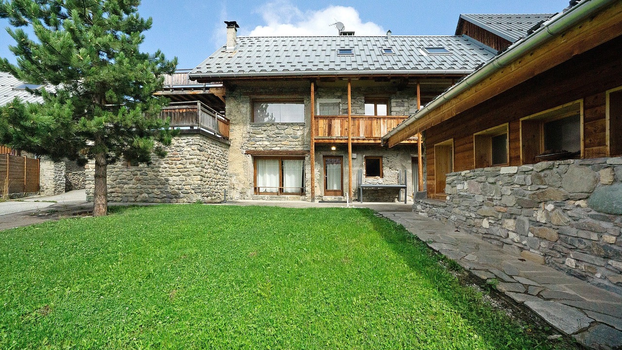 Photo of Outdoor in Albiez-le-Vieux