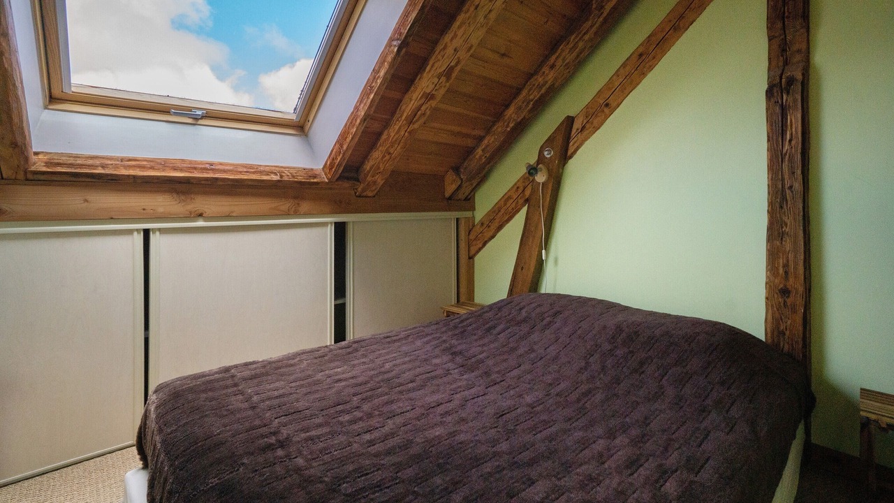 Photo of Bedroom in Albiez-le-Vieux