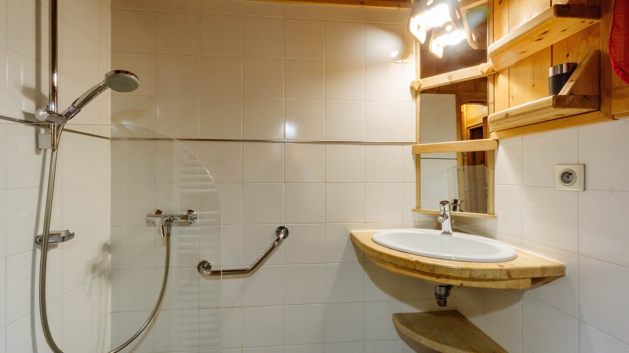 Photo of Bathroom in La Toussuire