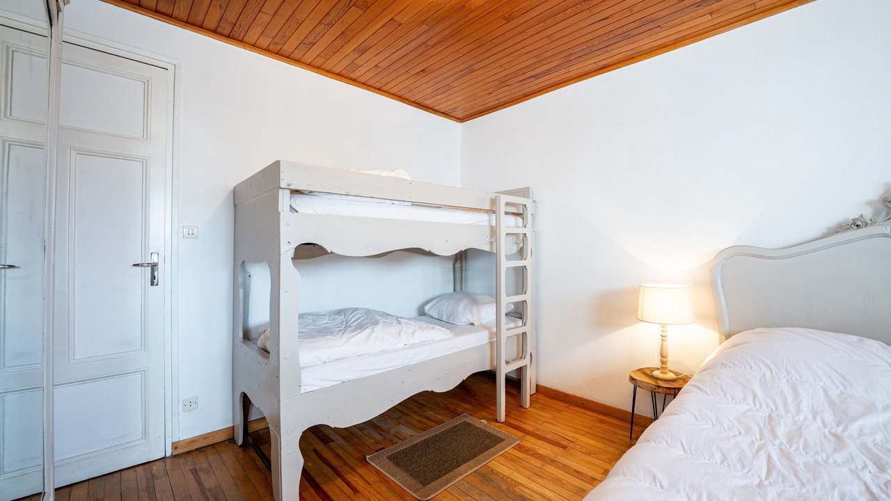 Photo of Bedroom in Albiez-le-Vieux