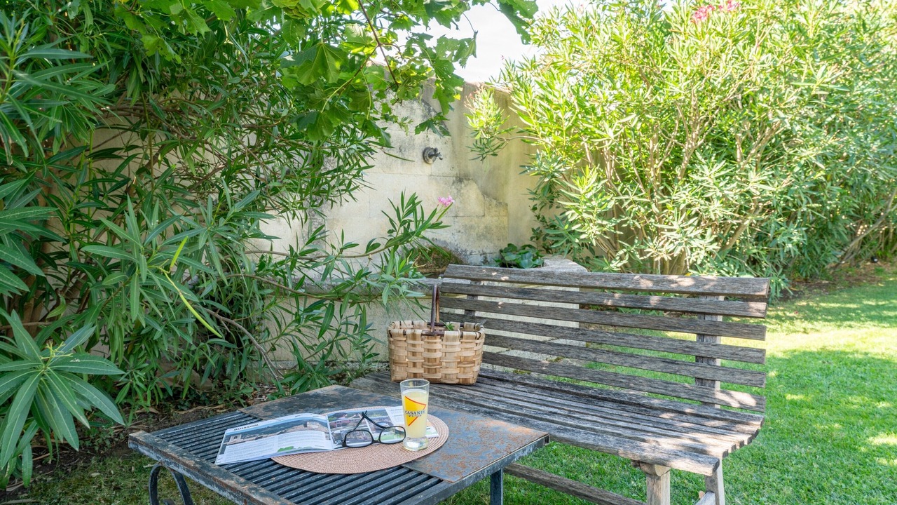 Photo of Outdoor in Camaret-sur-Aigues