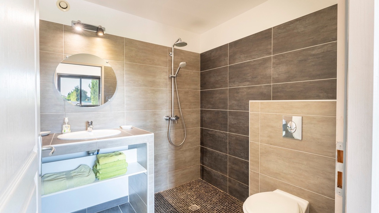 Photo of Bathroom in Camaret-sur-Aigues
