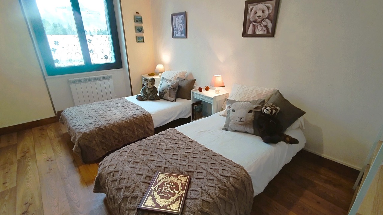 Photo of Bedroom in Jassat