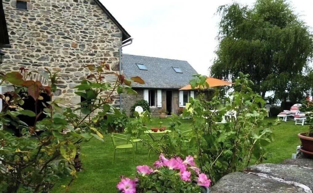 Photo of Outdoor in Sarroux-Saint-Julien