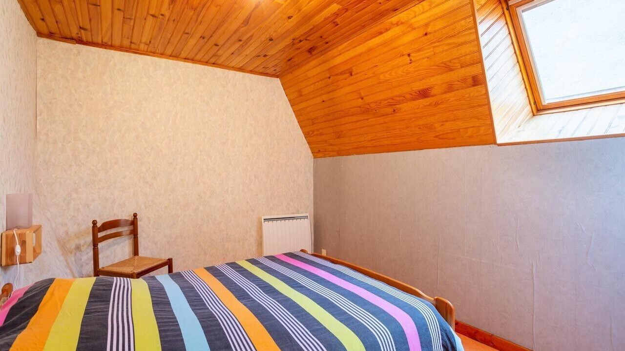Photo of Bedroom in La Tour-dʼAuvergne