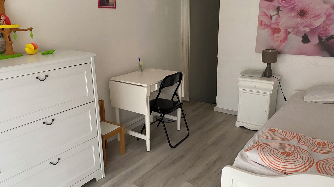 Photo of Bedroom in Saint-Saturnin-les-Avignon