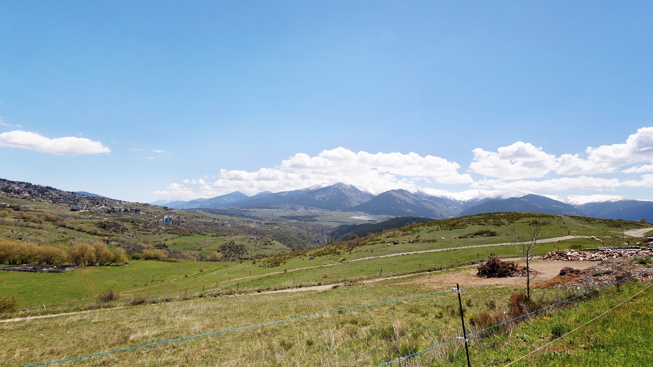 Photo of Others in Pyrenees 2000
