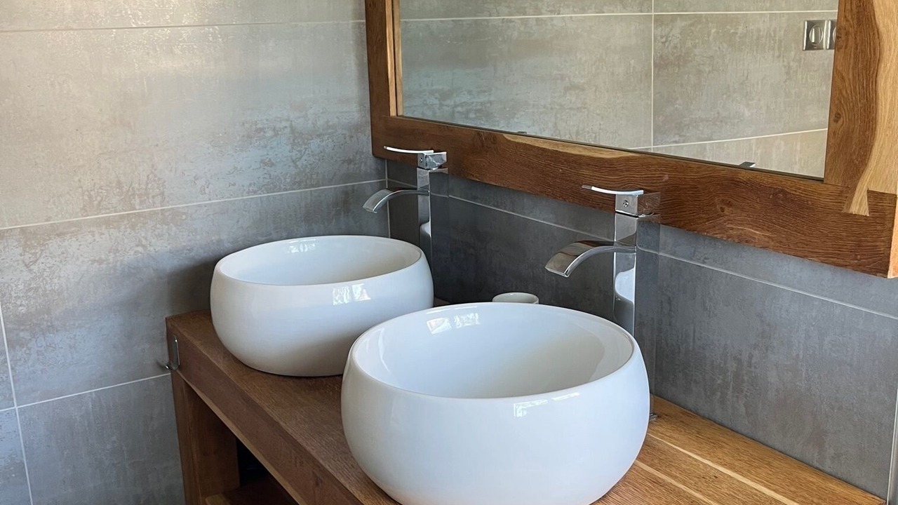 Photo of Bathroom in Castries