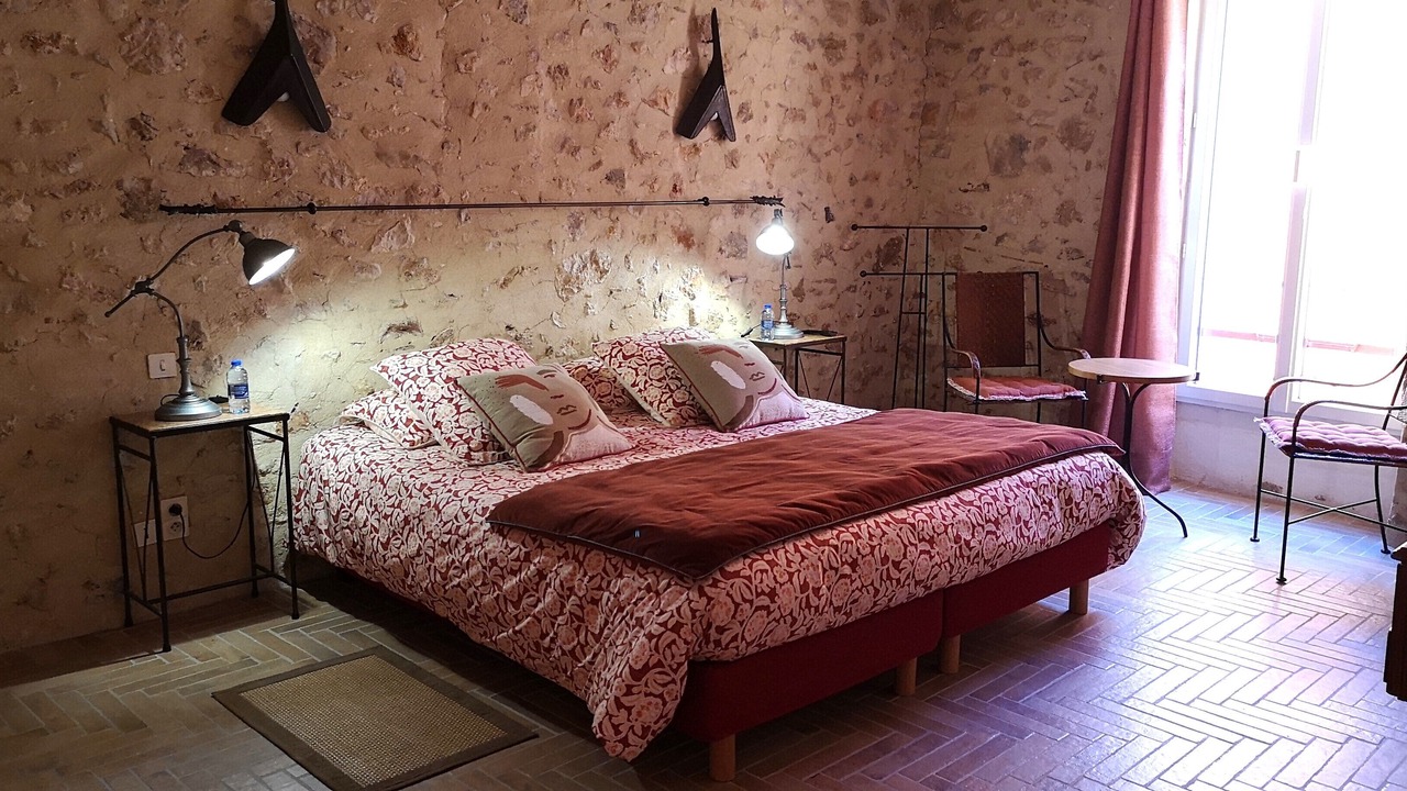 Photo of Bedroom in Saint-Saturnin-de-Lucian