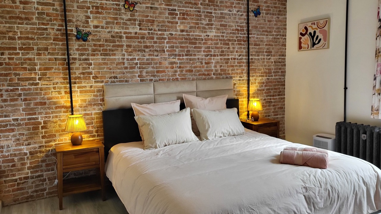 Photo of Bedroom in Feings