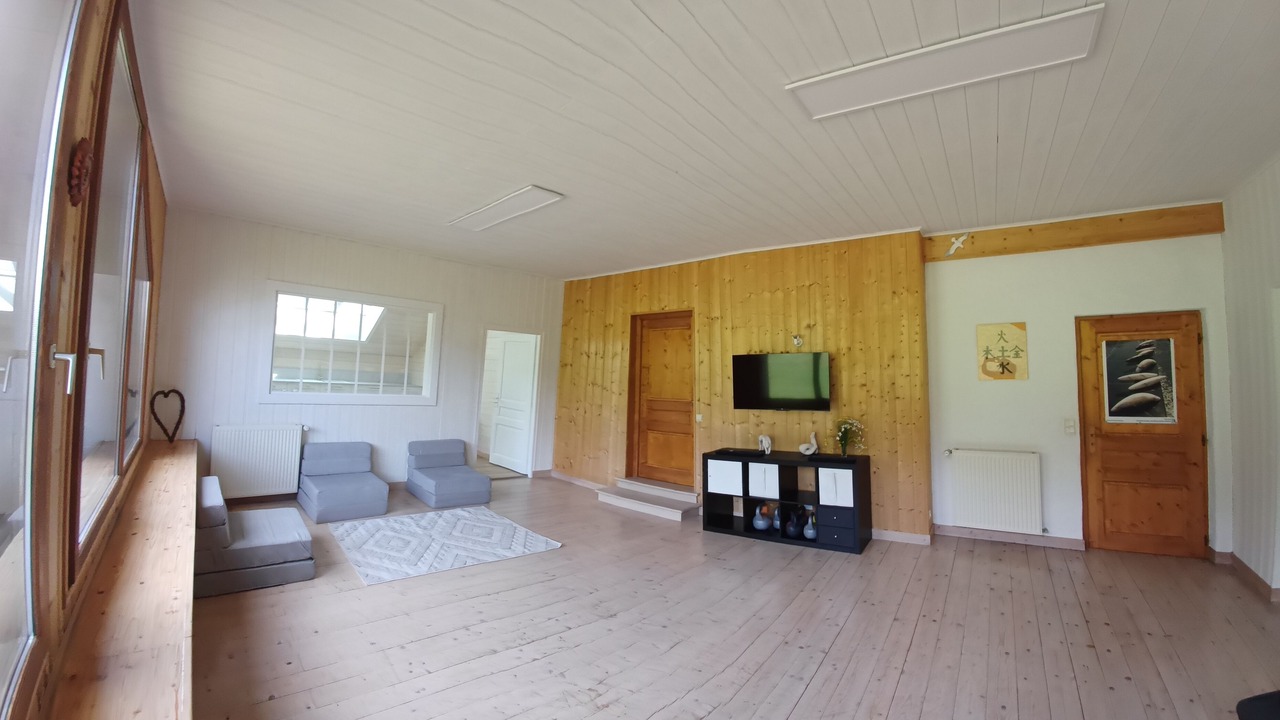 Photo of Livingroom in Burdignin