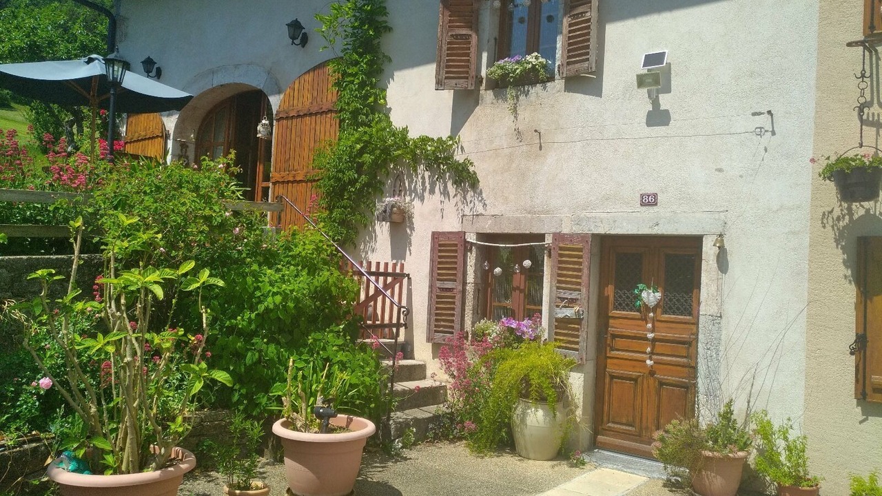 Photo of Outdoor in Burdignin