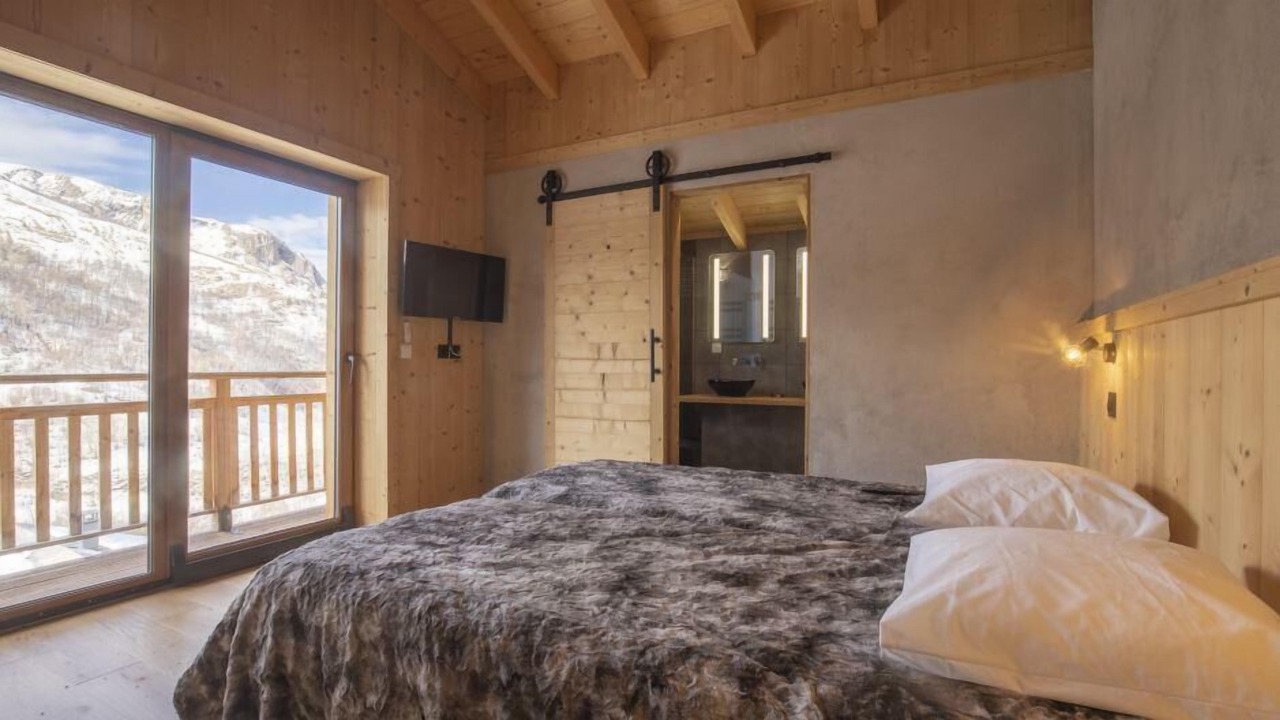 Photo of Bedroom in Praranger