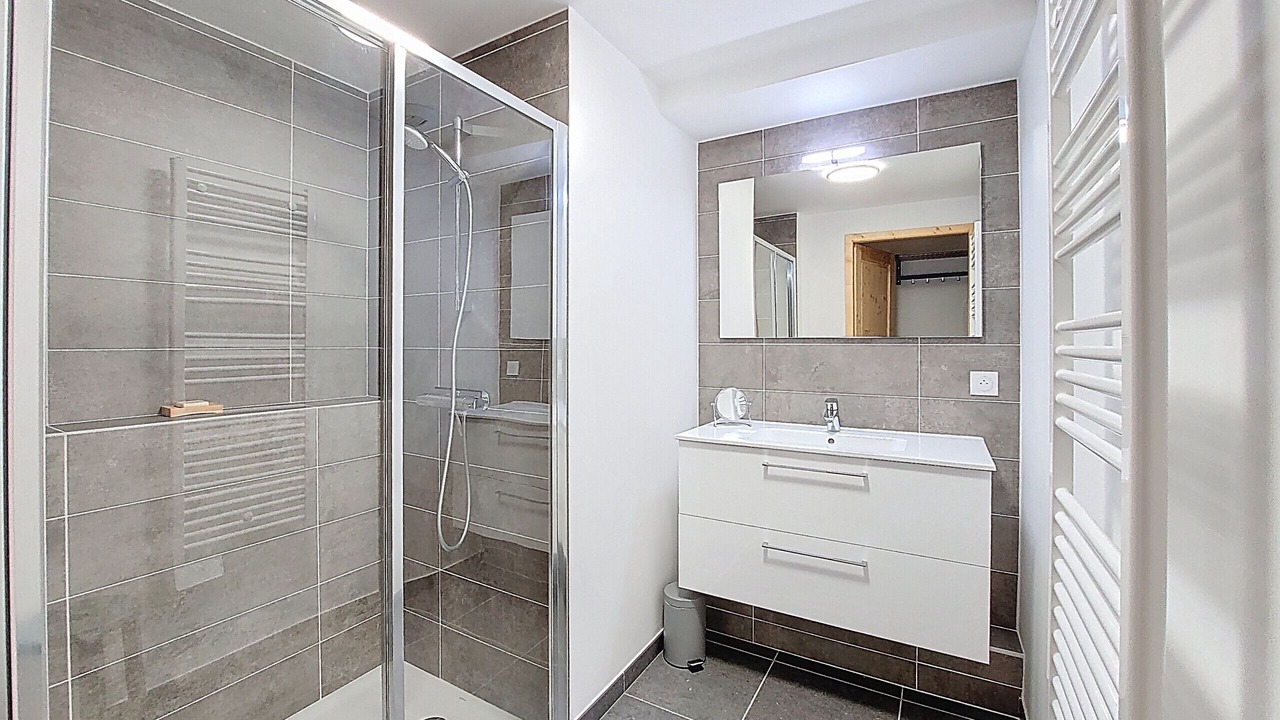 Photo of Bathroom in Saint-Jean-dʼAulps