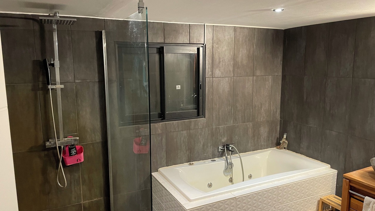Photo of Bathroom in Monteux