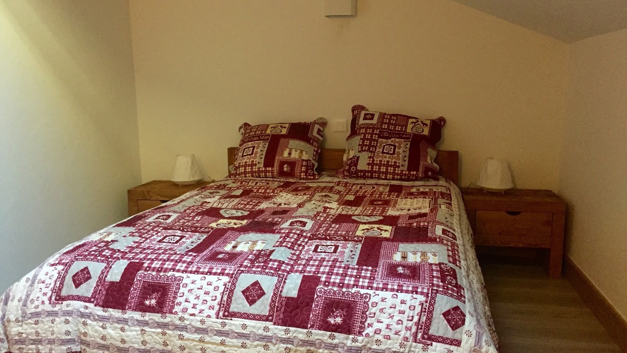 Photo of Bedroom in Doucy-Combelouviere