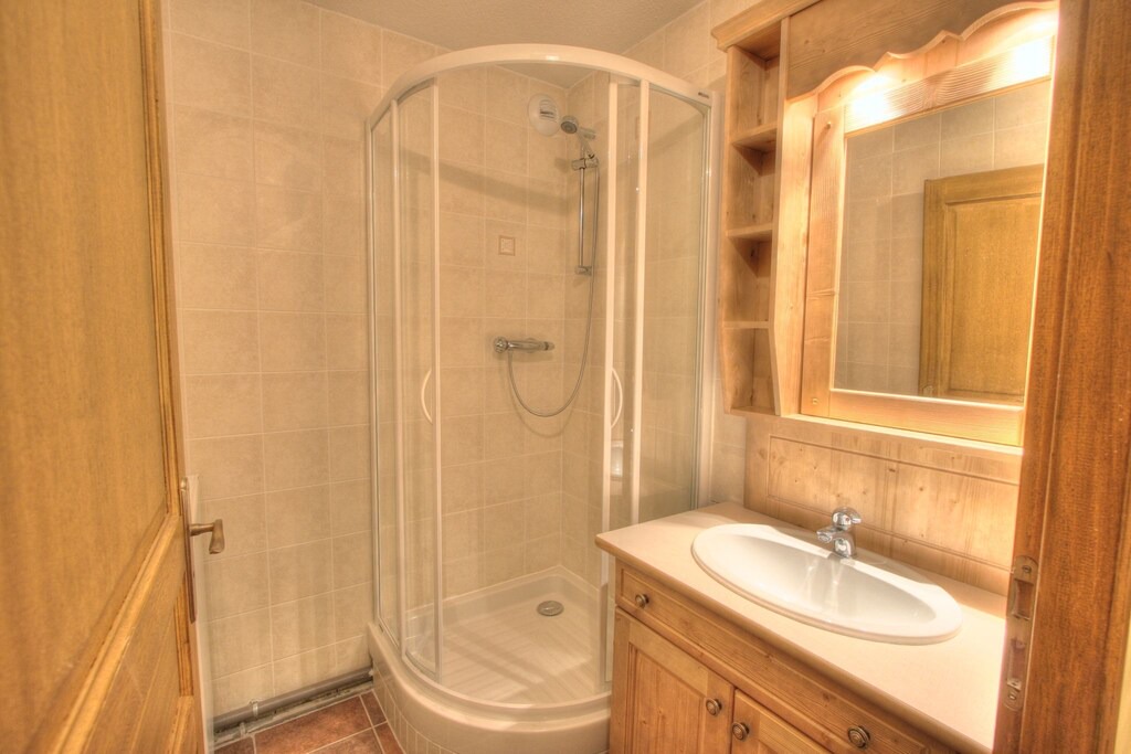 Photo of Bathroom in Montvalezan