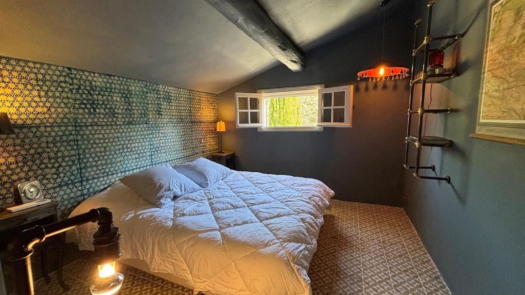 Photo of Bedroom in Crillon-le-Brave