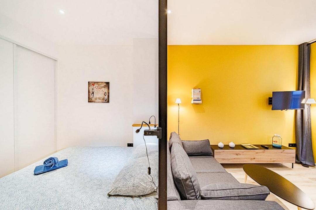 Photo of Bedroom in Terreaux - Bat d'argent