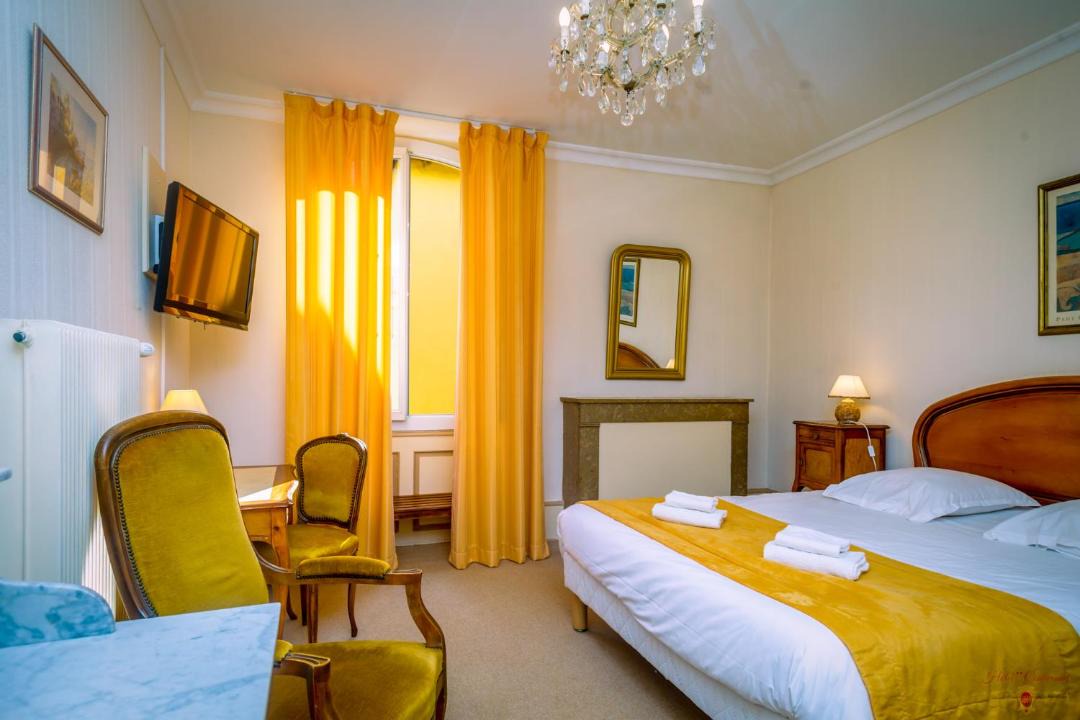 Photo of Bedroom in Evian-les-Bains