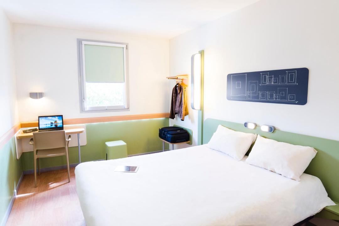 Photo of Bedroom in Valence