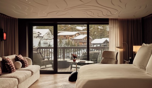 Deluxe Suite