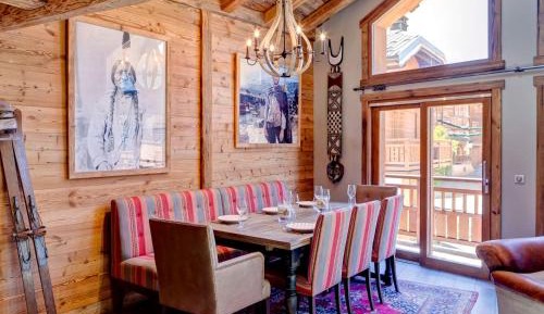 Chalet (9 Adults)
