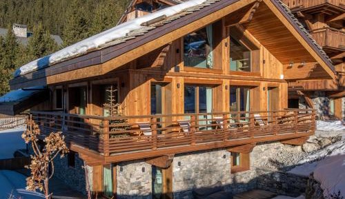 Chalet (13 Adults)