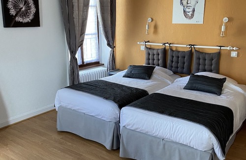 Charbonnieres-les-Vieilles Bed & Breakfast | A l'Aube des Volcans