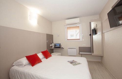 Porte Des Alpes - Mi Plaine - Manissieux Hotel | Best Hotel Lyon St Priest