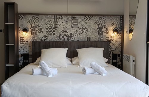 Jassat Hotel | Hôtel Lodge du Lac Chambon