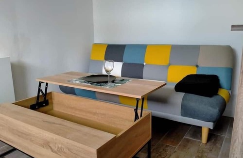 Hostun Apartment | Studio L'Hosting Noix