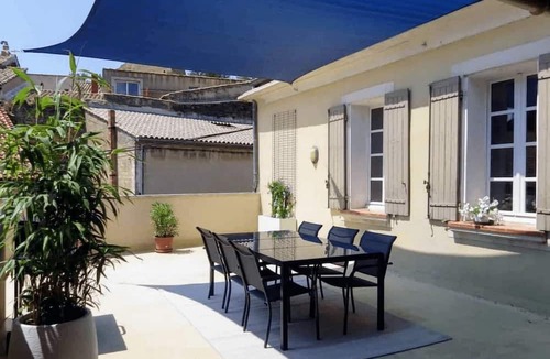 Chateauneuf-du-Pape Apartment | Welcome to La Voile Bleue! Apartment for up to 6 people