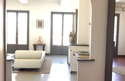 Beziers City Centre Apartment | L’appart du galeriste