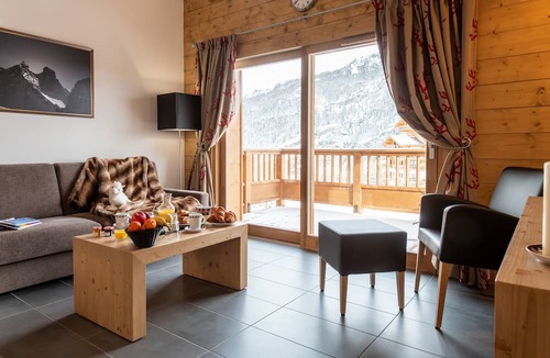 Les Boisses House | CGH Résidence boutique le Lodge des Neiges