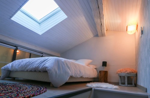 Saint - Aubin - Dupuy Apartment | Large and cozy apartment in the heart of the city center