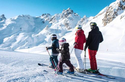 La Perriere Apartment | Confortable 2 Pièces + Cabine, Animaux Admis, Skis aux Pieds - FR-1-182A-11