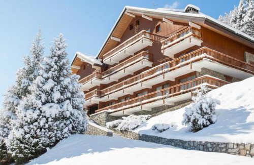 Meribel Centre Apartment | Appartement rénové à Méribel Centre, avec Balcon et à 5 minutes des pistes et du centre