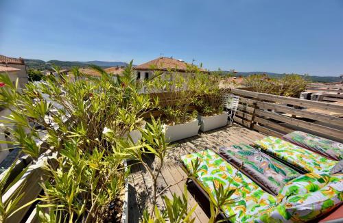 Sigean Bed & Breakfast | Les Anges de Sigean, Chambres d'hôtes de Luxe,Rooftop Panoramique avec Jacuzzi