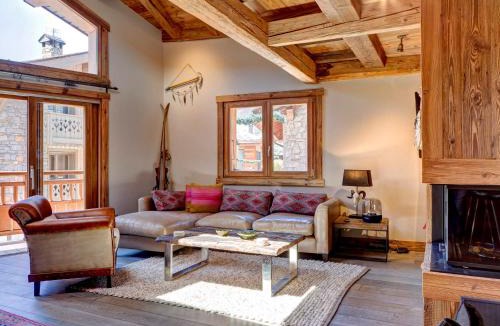 Le Praz Ski Chalet | Chalet rénové au cœur du village, proche des pistes, 9 pers, WiFi inclus - FR-1-514-20