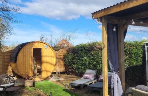 La Batie-Montgascon Cabin | Ecolodge Insolite