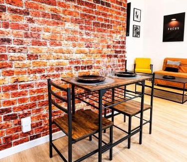 Bron Apartment | Le Jardin d'Eden City loft-Hôpitaux-Eurexpo-Parking-Groupama-Climatisé