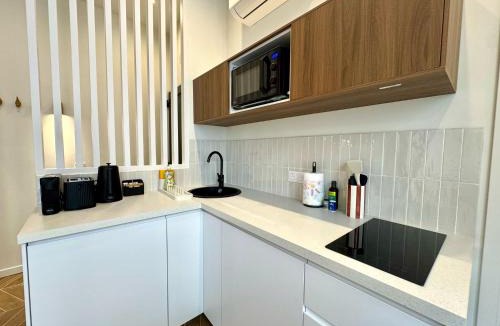 Voltaire - Saint Amour Apartment | Lumiere - Chic cocoon au coeur de lyon